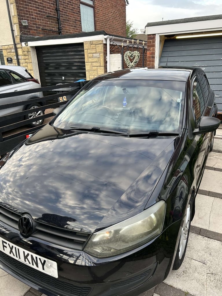 image for Volkswagen, POLO, Hatchback, 2011, Manual, 1198 (cc), 5 doors