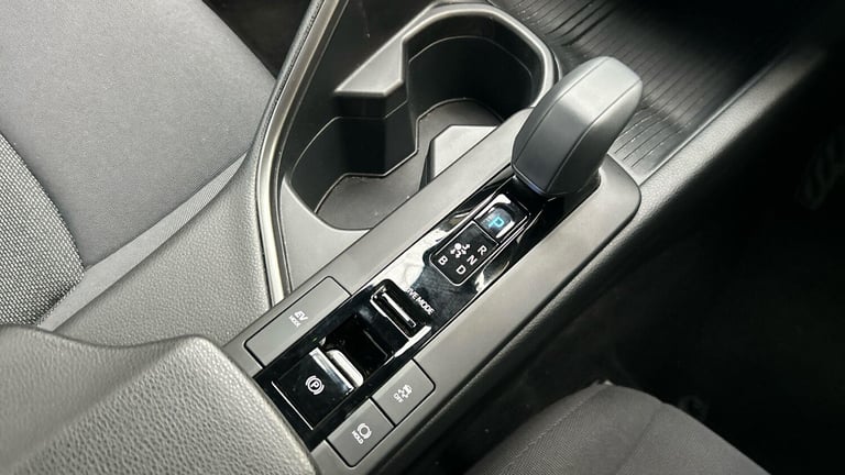 2024 Toyota C-HR 1.8 Hybrid Icon 5dr CVT HATCHBACK PETROL/ELECTRIC Automatic