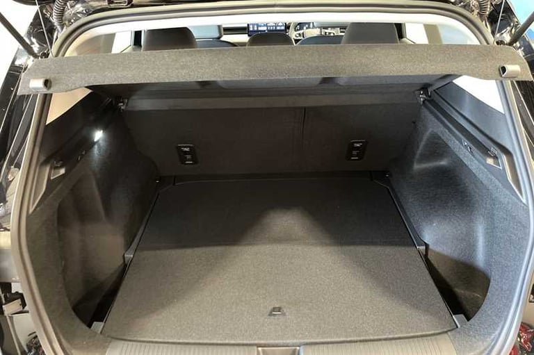 2025 MG MG S5 64kWh SE Long Range SUV 5dr Electric Auto (231 ps) SUV Electric Automatic