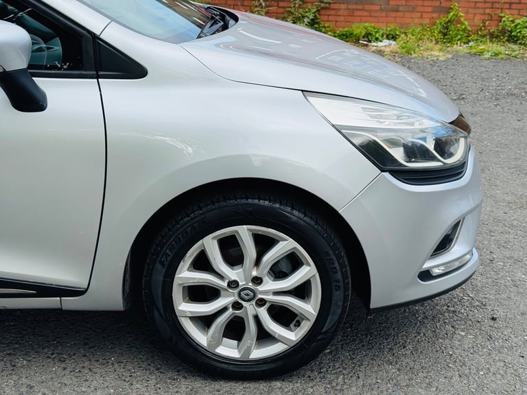 2016 Renault Clio DYNAMIQUE NAV DCI 5-Door Diesel