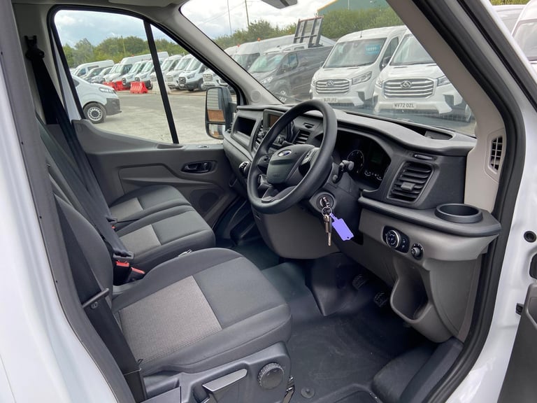 73 Reg, Ford Transit L3 Luton, FWD, Tail Lift, In Stock! Good payload 1062kg 