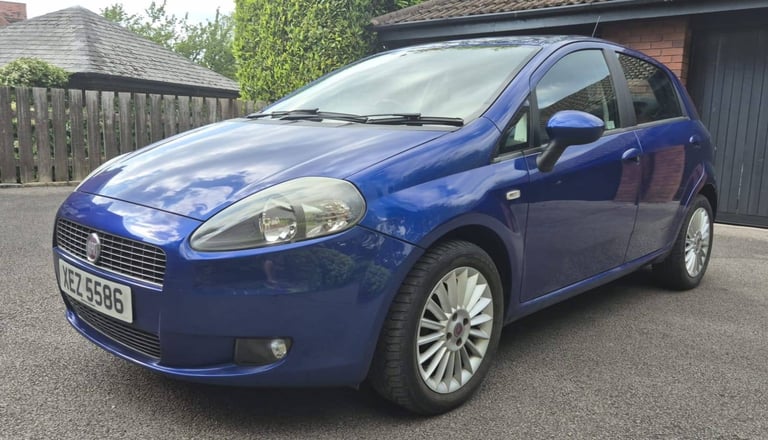 image for 2009 Fiat Grande Punto GP - rare higher spec model - 1 previous owner + Low Miles- 1.4 Petrol Manual