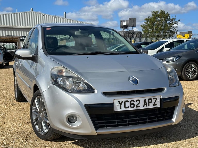 2012 Renault Clio 1.2 Dynamique TomTom Euro 5 3dr HATCHBACK Petrol Manual