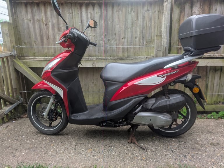 Honda vision 50cc scooter moped ready to ride 
