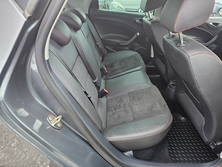 2015 SEAT Ibiza 1.2 TSI FR Black 5dr HATCHBACK Petrol Manual