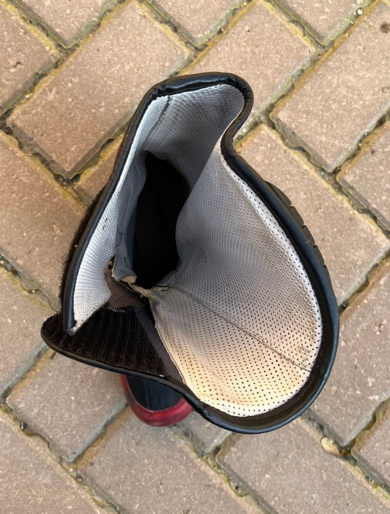 Sidi Motorcycle Boots (Road/Sports)