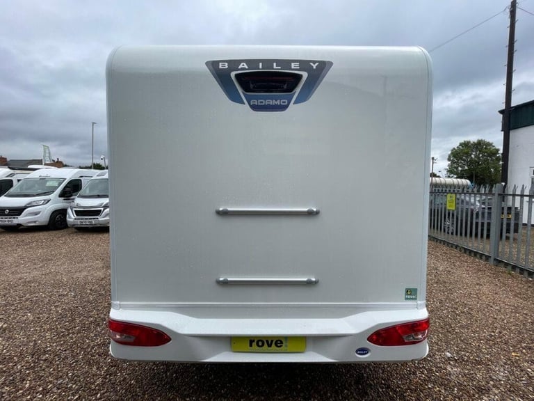 Bailey Adamo 75-4I 4 berth 4 belt end bedroom 3500kg Auto