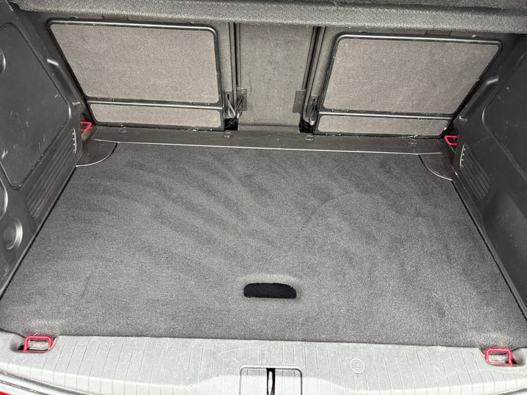 2015 Vauxhall Meriva Tech Line 1.4i 100PS MPV Petrol Manual
