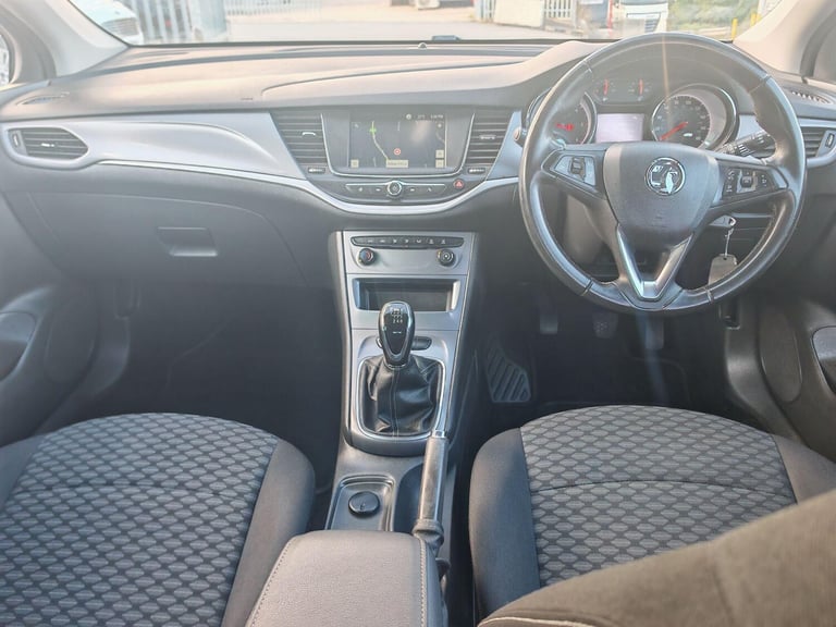 2020 Vauxhall Astra 1.5 Turbo D Business Edition Nav Euro 6 (s/s) 5dr HATCHBACK Diesel Manual