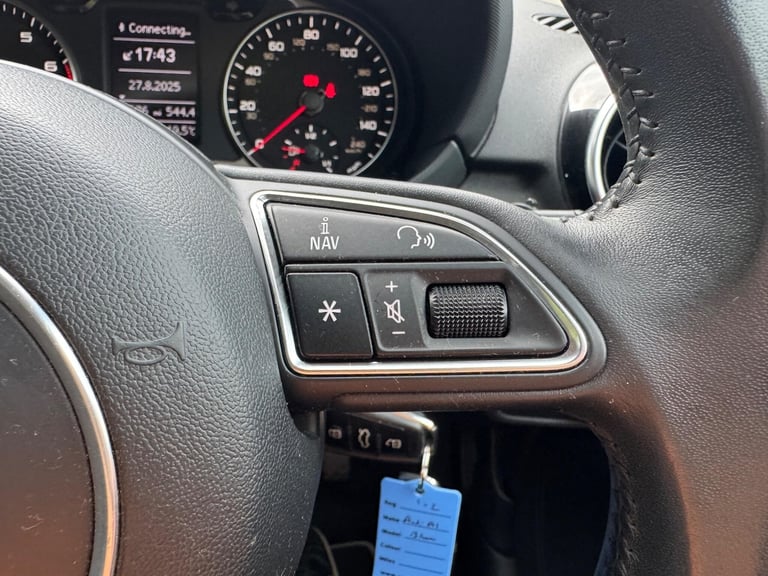 2013 Audi A1 1.2 TFSI Sport Sportback Euro 5 (s/s) 5dr HATCHBACK Petrol Manual