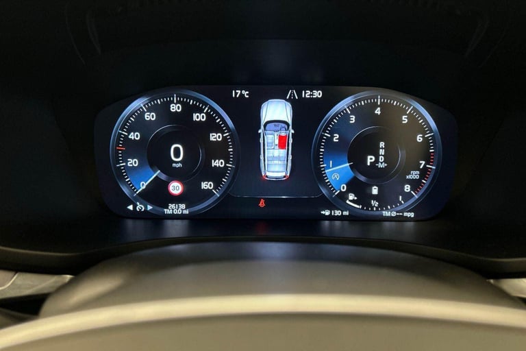 2022 Volvo V60 Momentum, B3 mild hybrid ESTATE Petrol/Electric Hybrid Automatic