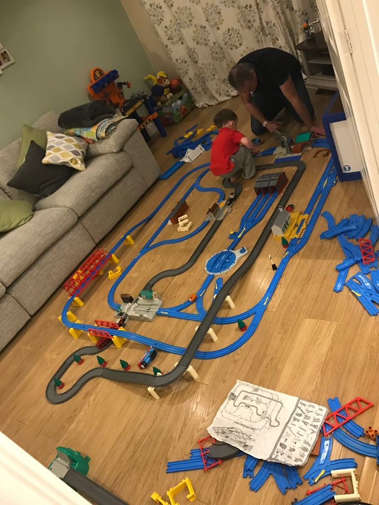 Thomas the Tank Engine train and track set