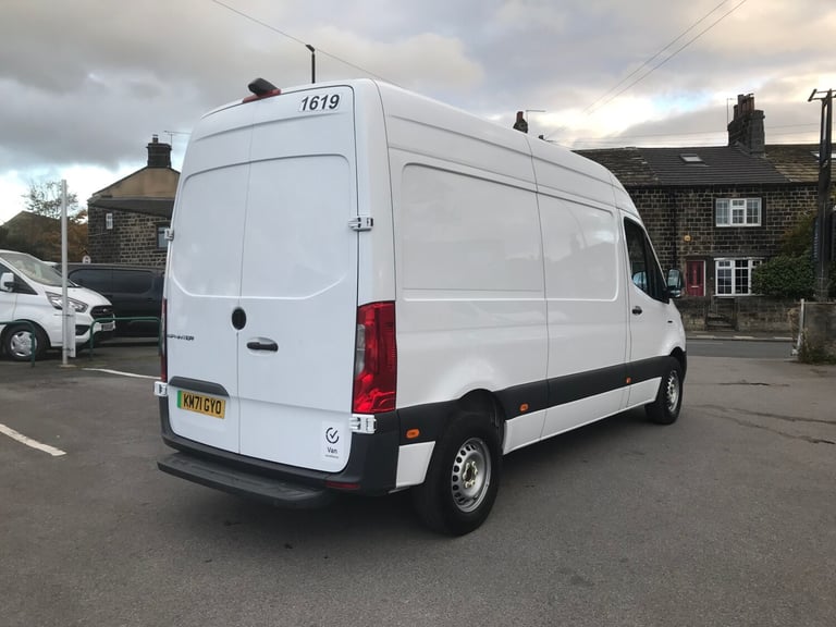 2021 Mercedes-Benz Sprinter 85kW 55kWh Progressive Van Auto [80kW Charger] PANEL VAN Electric Aut...