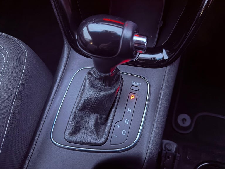 2015 Kia Ceed 1.6 GDi 3 DCT Euro 5 5dr HATCHBACK Petrol Automatic