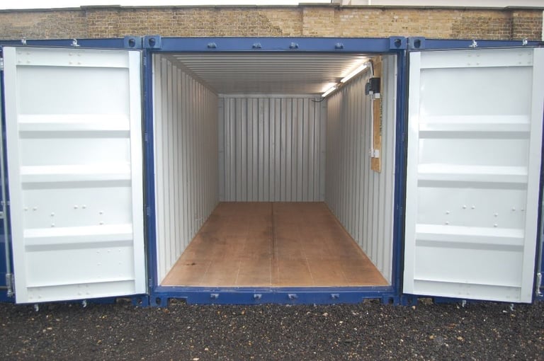 Self Storage - Container Space