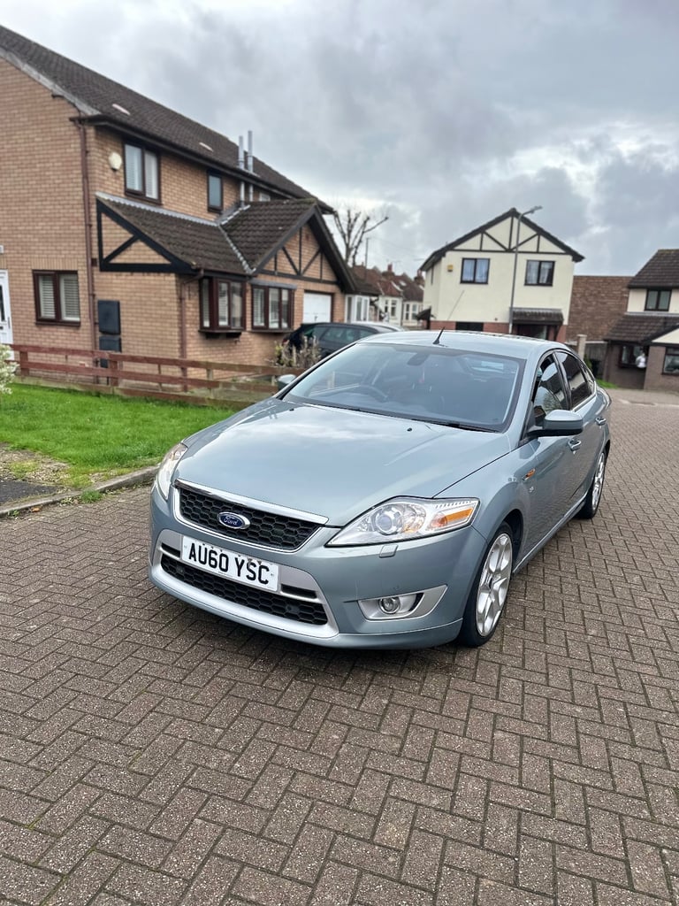 Ford, MONDEO, Hatchback, 2010, Manual, 2179 (cc), 5 doors