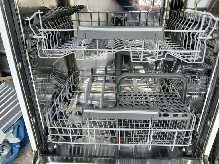 Zanussi Dishwasher