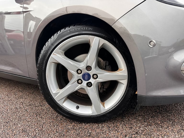 2012 Ford Focus 1.6 TDCi 115 Titanium 5dr HATCHBACK Diesel Manual