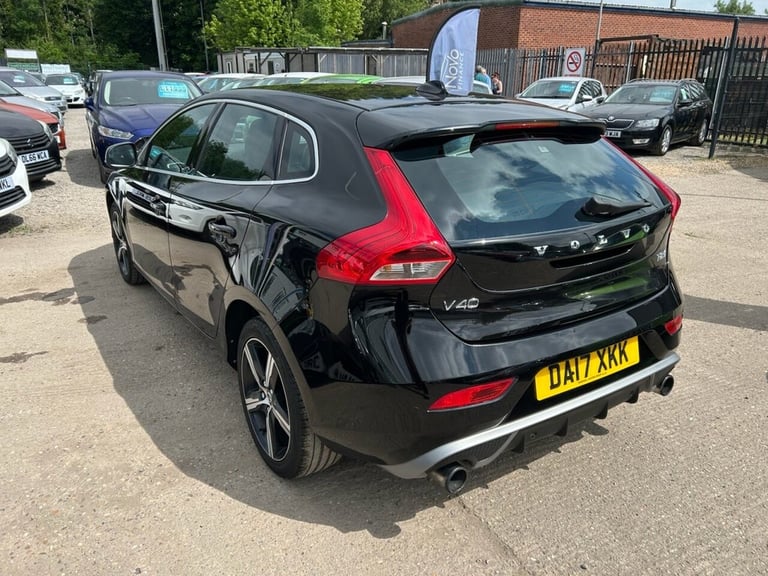 2017 Volvo V40 2.0 T2 R-Design Nav Plus Hatchback 5dr Petrol Manual Euro 6 (s/s) (122 ps) Hatchba...