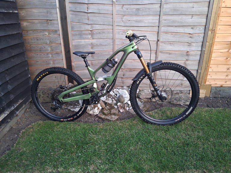 cannondale jekyll size small(RRP£6750 WITHOUT UPGRADES)