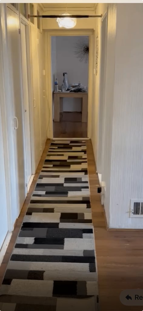 Nice Big room to rent out  