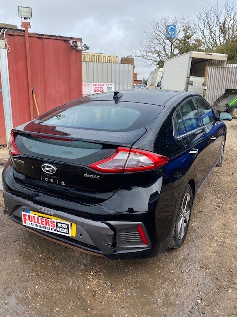 2018 Hyundai IONIQ 88kW Electric Premium SE 28kWh 5dr Auto DAMAGED REPAIRABLE SALVAGE HATCHBACK E...