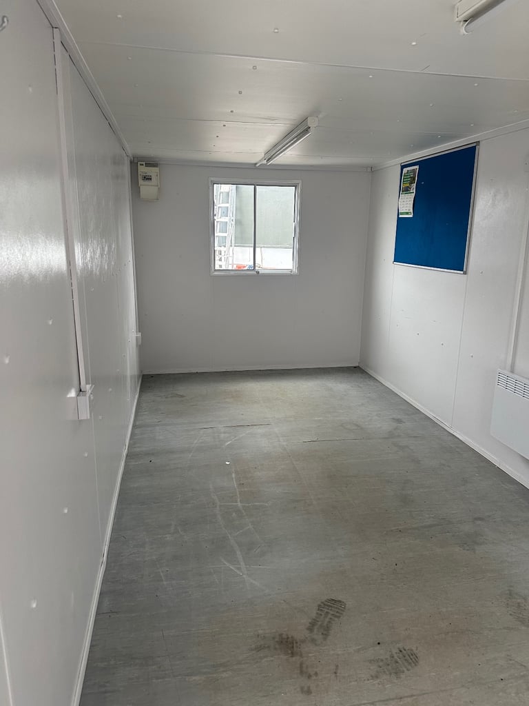 21x9 portable office