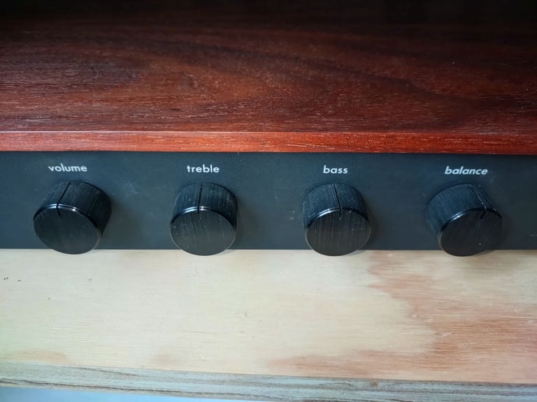 Acoustic & Research (A&R) Cambridge A60 Integrated Amplifier