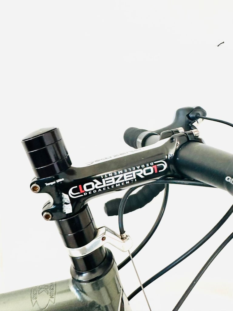 lRACELITE  KENESIS Size/M 21 Speed Super LW Road Bike Fully Serviced WARRANTY