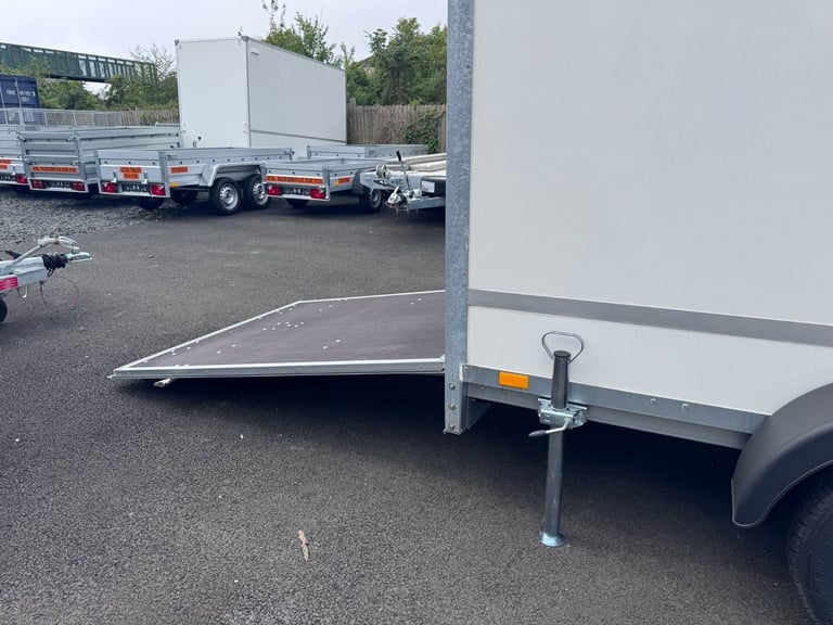 Brand New 8ft x 5ft x 6ft Single Axle Box Trailer With Ramp 1300KG Braked