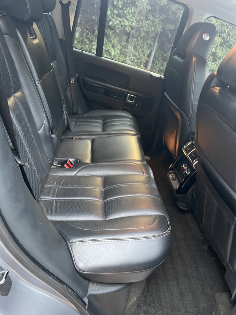 2012 Land Rover Range Rover 4.4 TDV8 Vogue SE 4dr Auto SPARE KEY SERVICE HISTORY  ESTATE Diesel A...