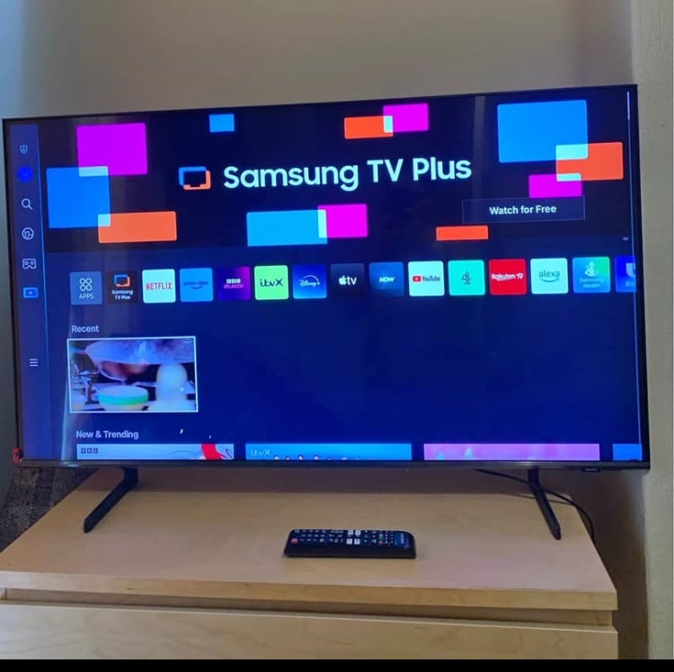 image for 43” SAMSUNG QLED BRAND NEW WITH SLIGHT MARK 