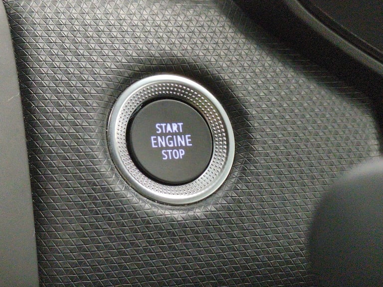 2023 Renault Clio 1.0 TCe 90 Evolution 5dr HATCHBACK PETROL Manual