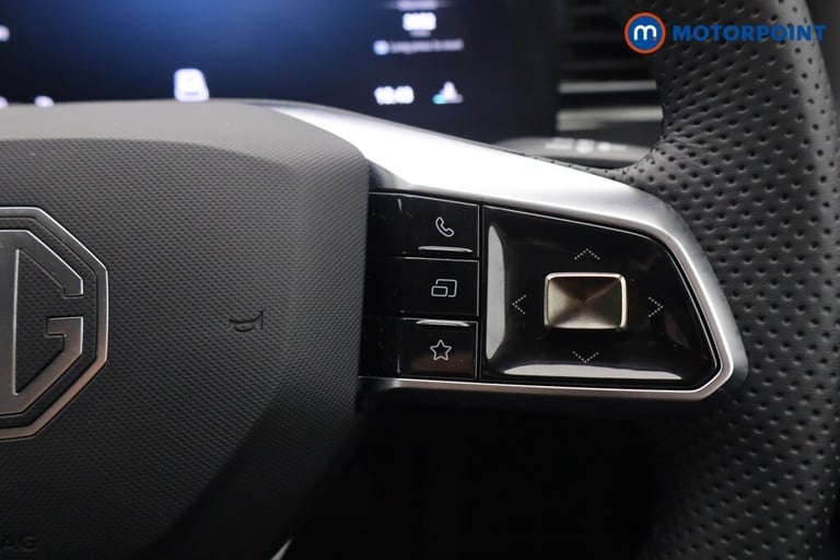 2025 MG MG HS 1.5 T-GDI Trophy 5dr DCT SUV Petrol Automatic