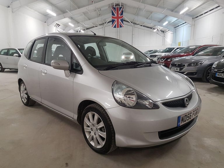 image for 2006 Honda Jazz 1.4 i-DSI SE CVT-7 5dr HATCHBACK Petrol Automatic