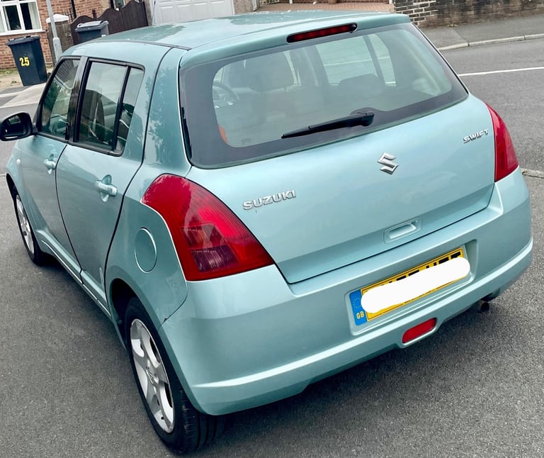 image for Suzuki swift 🐬🐬 1.3 16v GL model 90 bhp Hpi clear Great car (2007 57)
