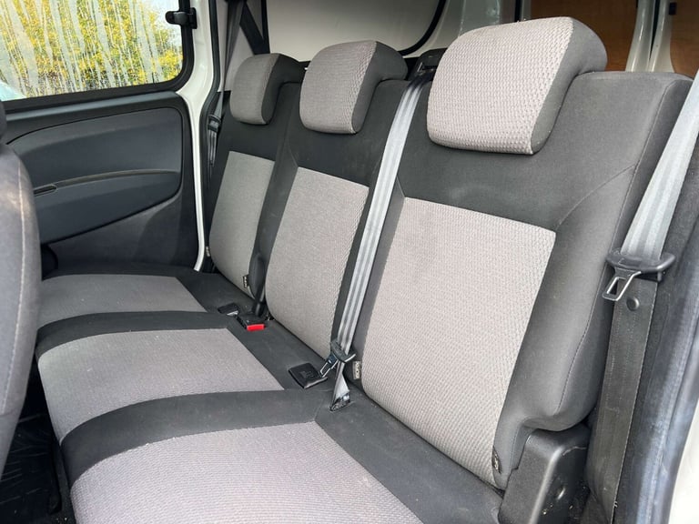 2021 Fiat Doblo 1.6 Multijet 16V 105 Tecnico Passenger Van S/S Crew Van Diesel Manual