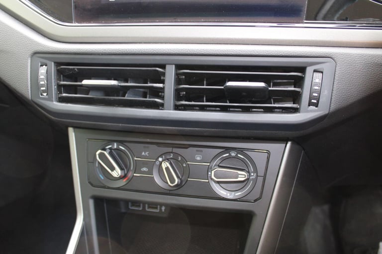 2018 Volkswagen Polo 1.0 TSI SE Euro 6 (s/s) 5dr HATCHBACK Petrol Manual