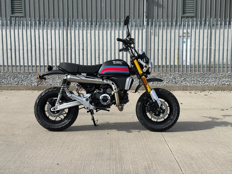 image for Bluroc X-Bongo 125 Mini Monkey Bike Motorbike for Caravan Delivery & Finance UK/