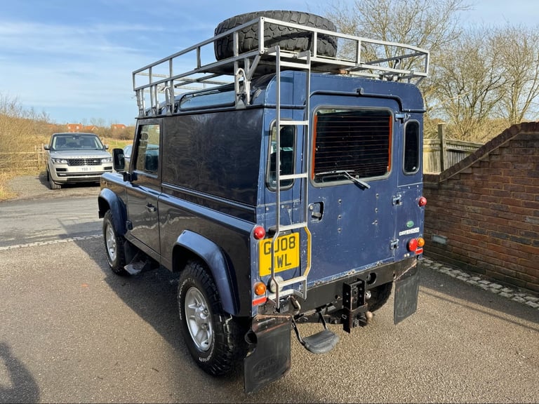 2008 Land Rover Defender County Hard Top TDCi PANEL VAN Diesel Manual