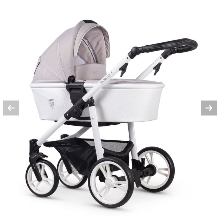 image for Venicci pram with Isofix base and everything you need