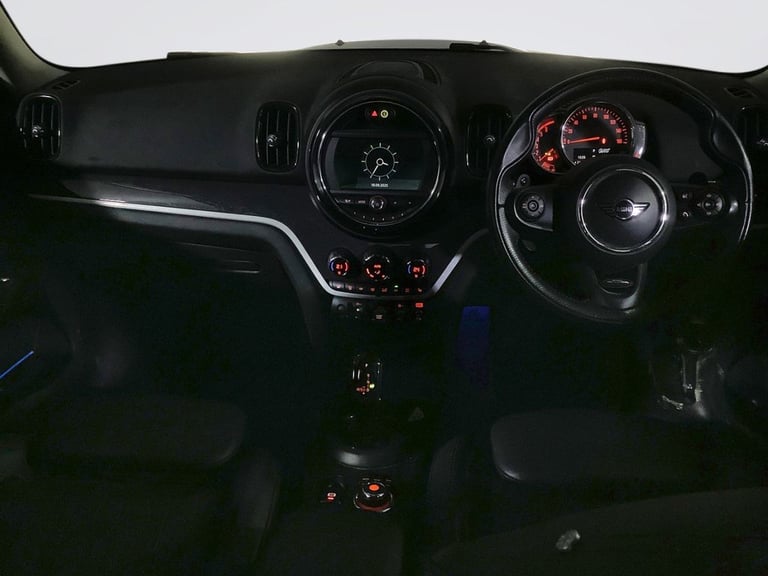 2018 MINI Countryman 2.0 Cooper SD SUV 5dr Diesel Steptronic ALL4 Euro 6 (s/s) (190 ps) HATCHBACK...