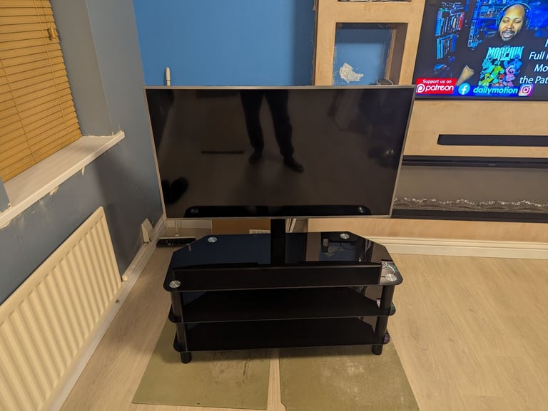 image for Samsung TV 49 inch
