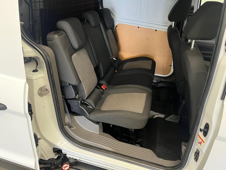 2020 Ford Transit Connect 1.5 230 EcoBlue Leader Crew Van L2 Euro 6 (s/s) 6dr Combi Van Diesel Ma...