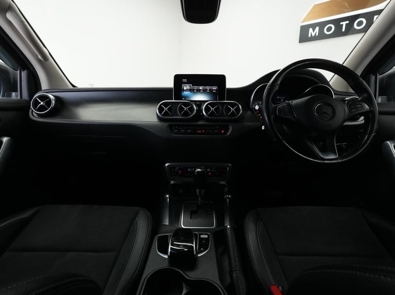  Mercedes-Benz X-Class 2.3 CDI Power Auto 4MATIC Euro 6 4dr Diesel Automatic