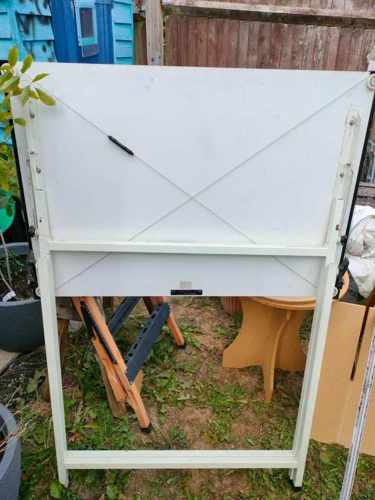 Architect's /draughtsman drawing board