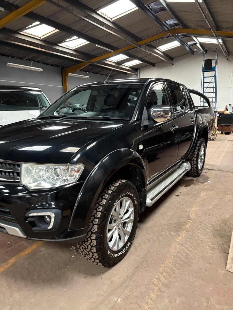 Mitsubishi, L200, Pick Up, 2014, Automatic, 2477 (cc)