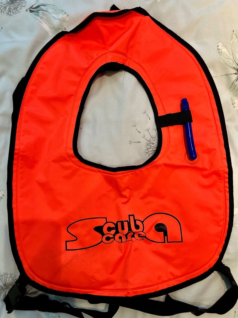 image for Inflatable buoyancy jacket