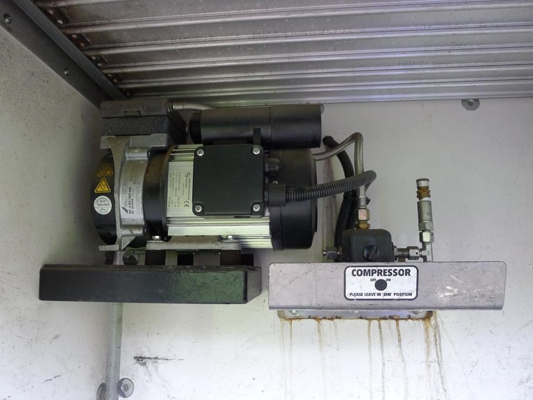 MAN TGM 18.240 Stainless Steel Tanker. 1 Owner. 72,595km.