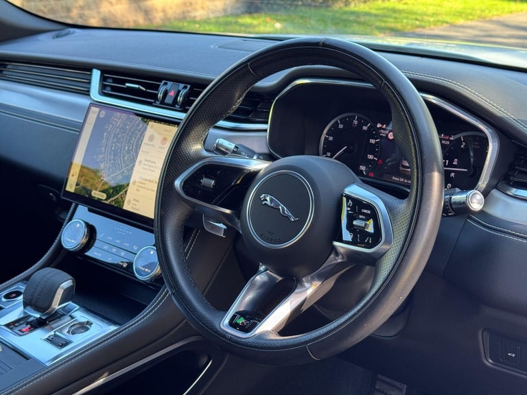 2021 Jaguar F-Pace 2.0 D200 MHEV R-Dynamic S SUV 5dr Diesel Auto AWD Euro 6 (s/s) (204 ps) ESTATE...